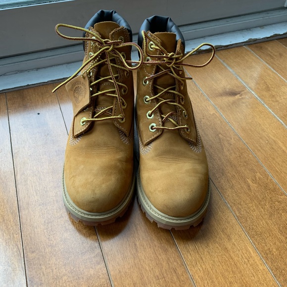 KIDS Timberland Original Boots Size 4 - Picture 3 of 5